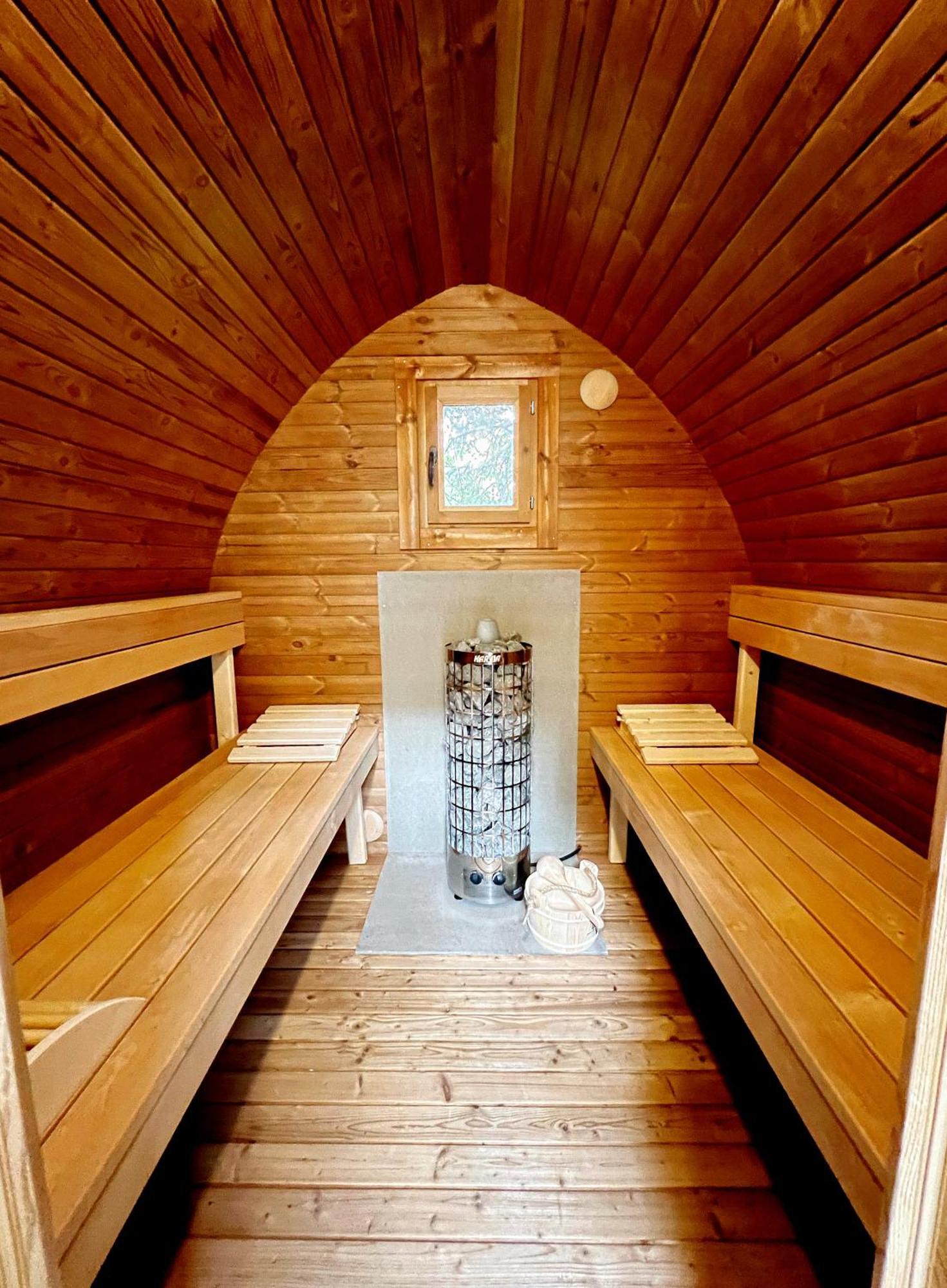 Wellness Am Morgengau Mit Whirlpool Und Sauna Rotterode Exterior foto